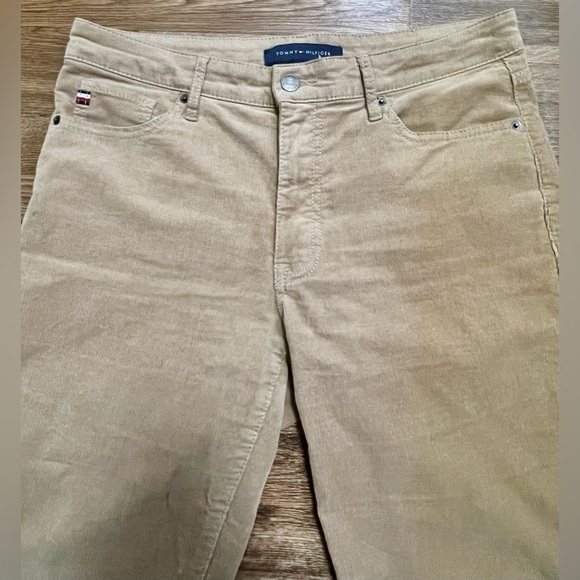 Tommy Hilfiger camel corduroy pants size 8. 30 inch waist Excellent condition - Picture 8 of 8